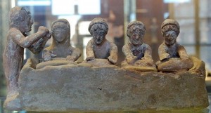 Terracotta tebana con fornaie, 525-475 a.C.., Museo del Louvre Parigi